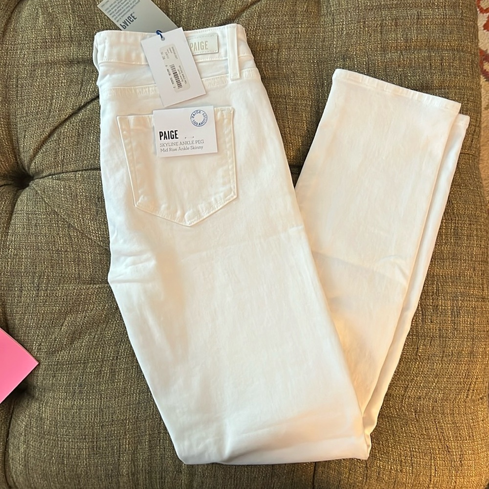 NWT Paige Denim Skyline Ankle Peg Size 28 Optic White